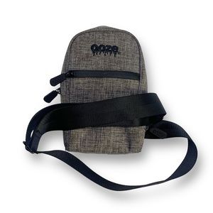 Ooze Cross Body Bag Travel Safe Medicinal Purse Gray Black Adjustable Strap Zip